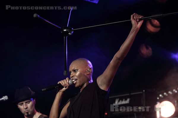 SKUNK ANANSIE - 2010-09-08 - PARIS - Nouveau Casino - 